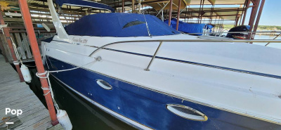 2004 Rinker Fiesta Vee 270