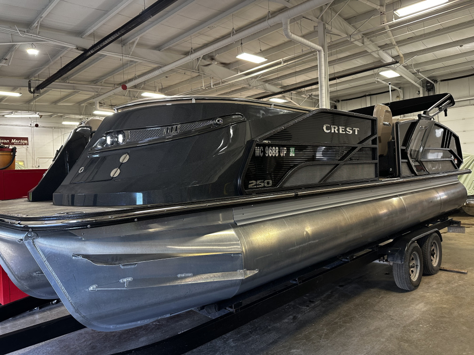 2021 Crest Savannah 250 SLC *TRI-TOON* - For Sale at Brighton, MI 48114 - ID 596661