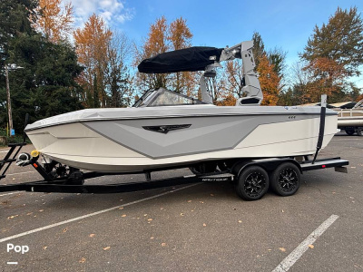 2022 Nautique S23