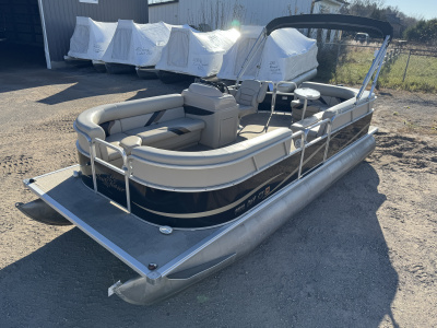2012 SunChaser Oasis 820 Pontoon