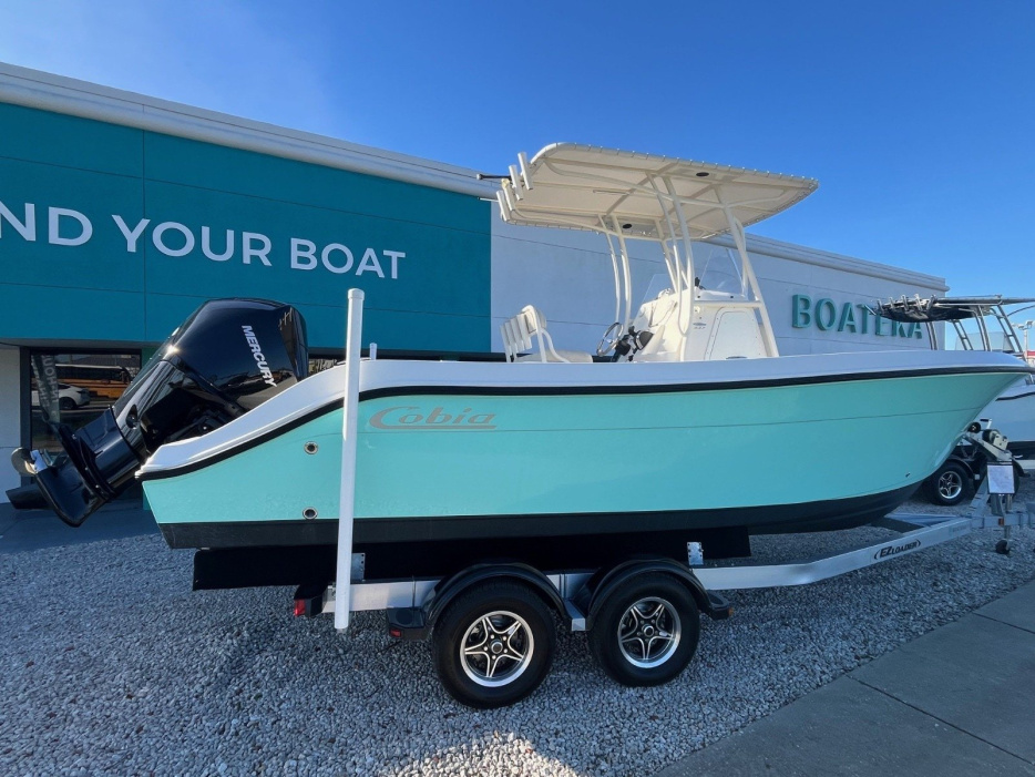 2022 Cobia 237 CC - For Sale at Tampa, FL 33601 - ID 596935