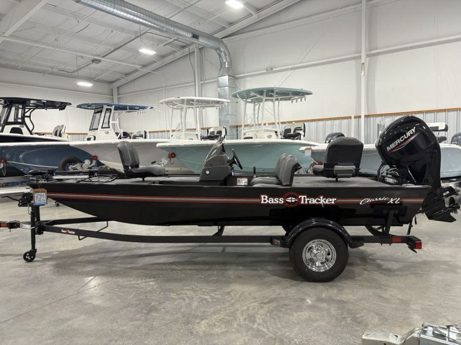 2025 Tracker Bass Tracker® Classic XL - For Sale at Morganton, NC 28680 - ID 597071