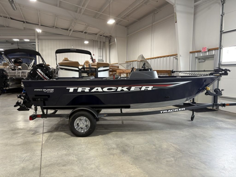 2026 Tracker Pro Guide™ V-16 SC - For Sale at Morganton, NC 28680 - ID 597130