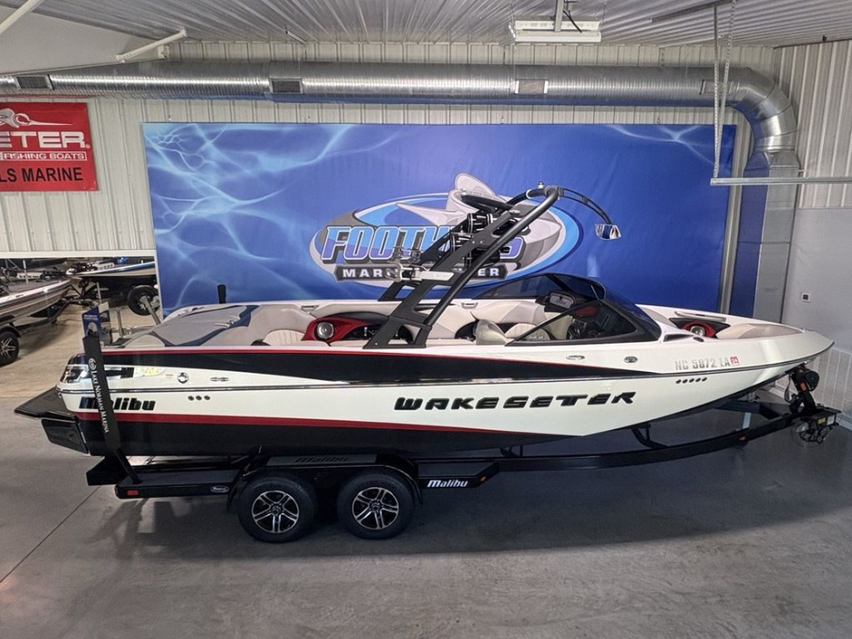 2015 Malibu 247 LSV - For Sale at Morganton, NC 28680 - ID 597261