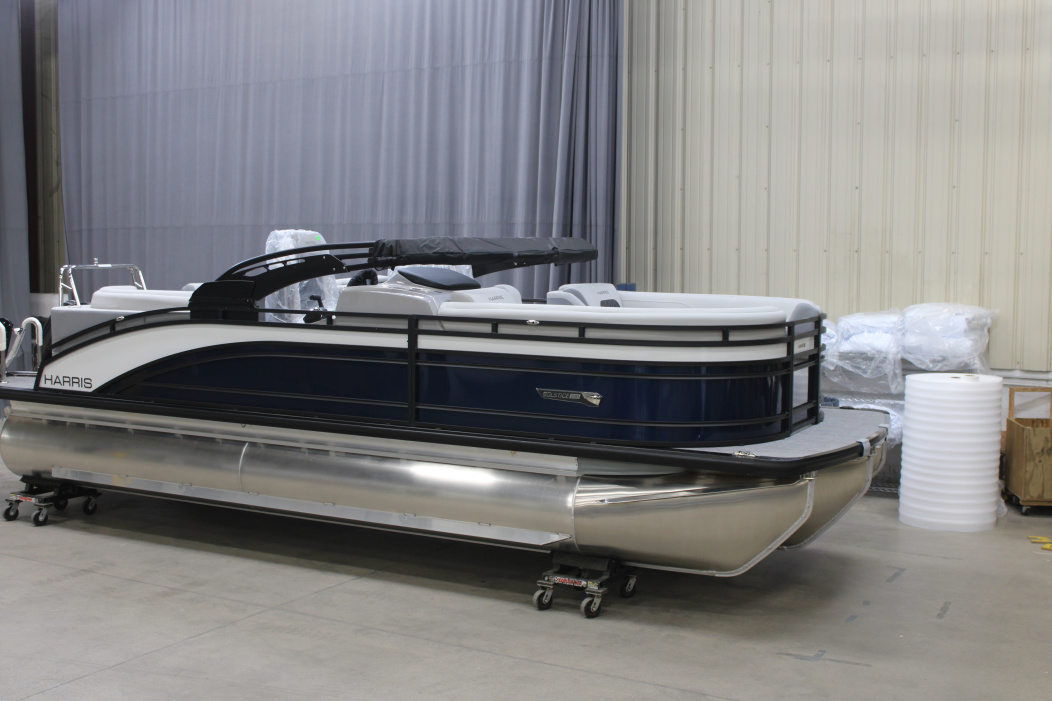 2026 Harris Solstice 230 CWDH - For Sale at Brighton, MI 48114 - ID 597294