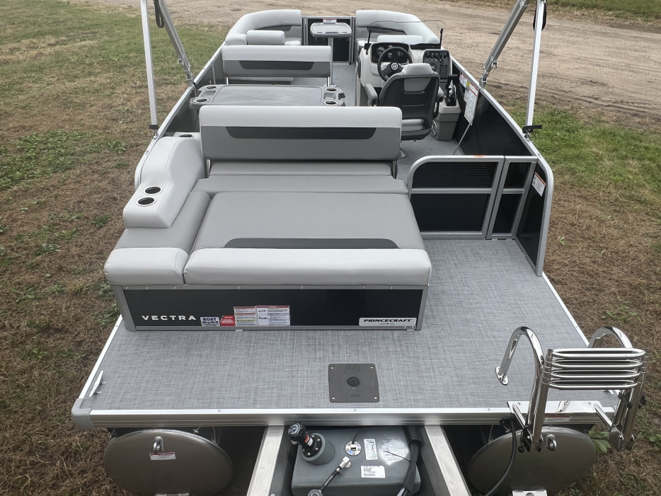2026 Princecraft Vectra 23 RL Dinette Swingback Pontoon & Mercury 4-Stroke EFI - For Sale at Cedar, MN 55011 - ID 597419
