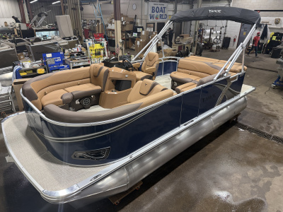 2026 Tahoe LTZ 1985 Cruise Pontoon & Honda 4-Stroke EFI