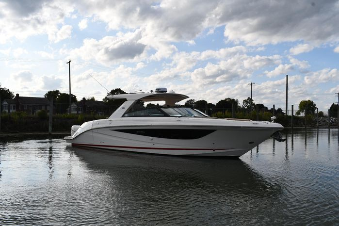 2020 Sea Ray SLX 400 Outboard - For Sale at Harrison Township, MI 48045 - ID 597596