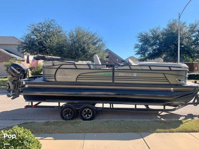 2018 Regency 220 LE3