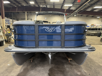 2026 Bentley Legacy 223 Swingback Tritoon & Honda 4-Stroke EFI