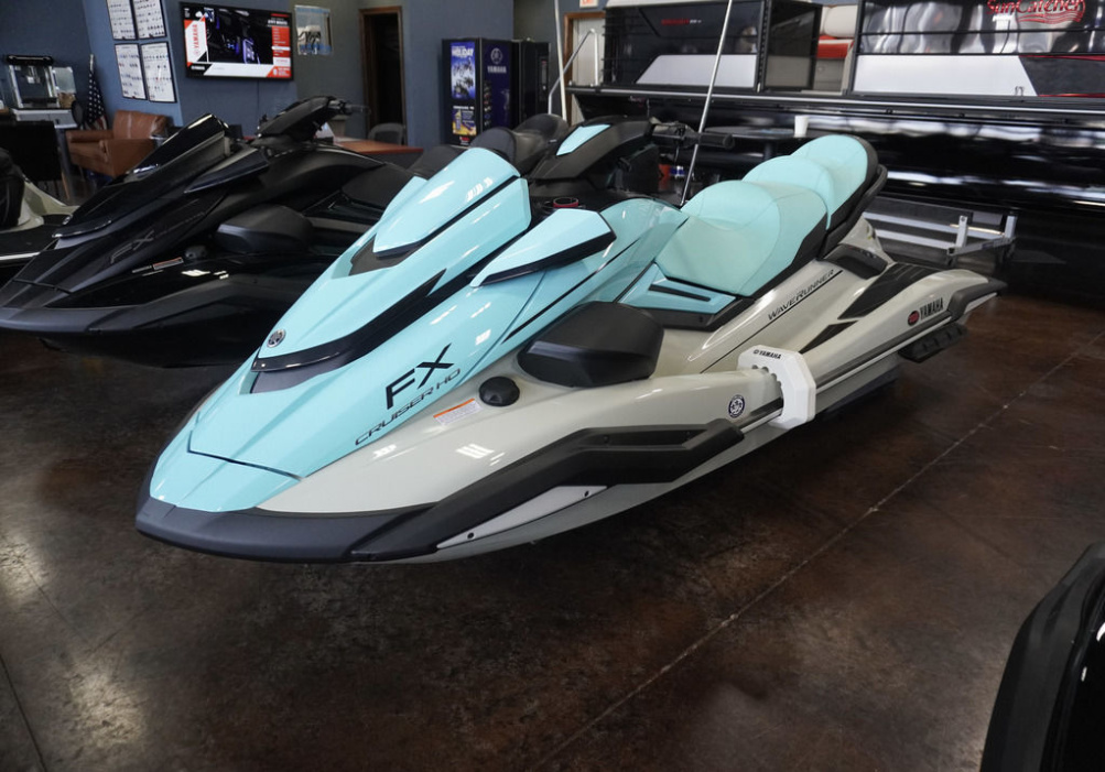 2025 Yamaha FX CRUISER HO W/AUDIO-MINT/PEARL - For Sale at Osage Beach, MO 65065 - ID 588965