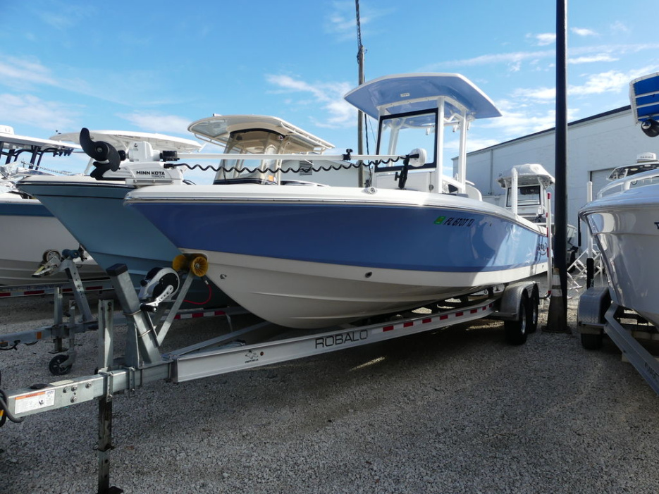 2023 Robalo 246 Cayman - For Sale at Bradenton, FL 34208 - ID 597889