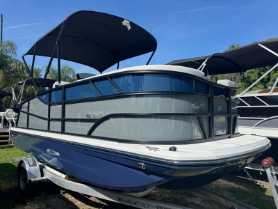 2026 Hurricane FunDeck 1960 RE OB