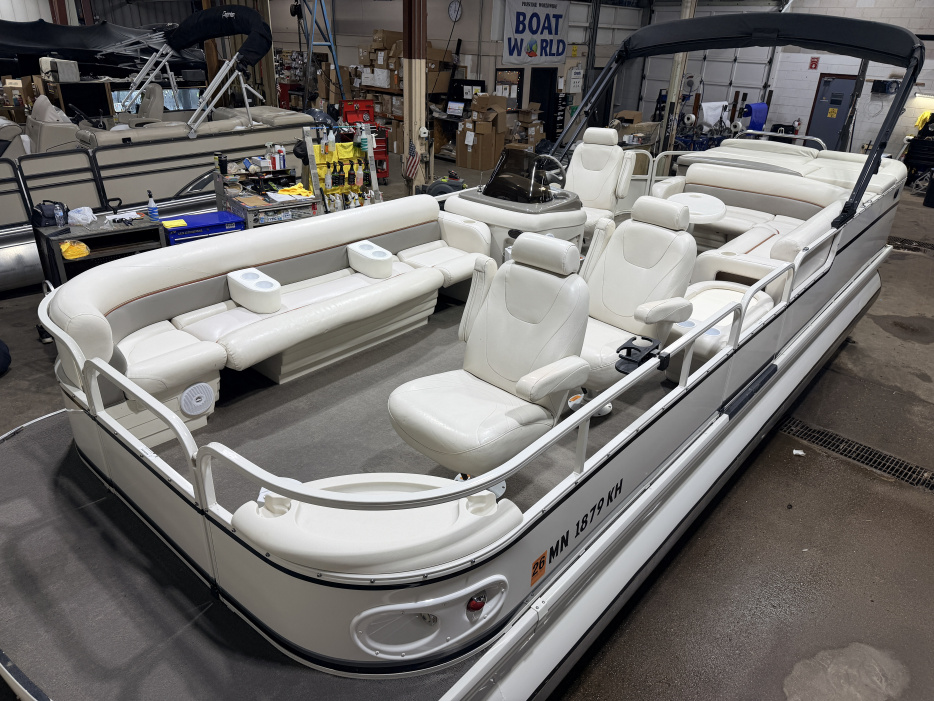 2006 Crestliner 2485 Sport LX Pontoon - For Sale at Cedar, MN 55011 - ID 598007