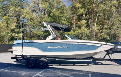 2026 Mastercraft Xt24