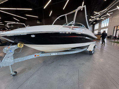 2006 Sea Ray 185 Sport