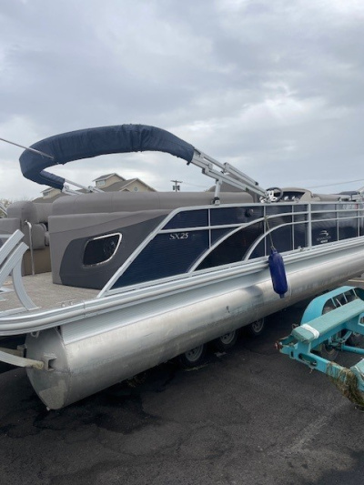 2018 Bennington 25 SSRFBXP