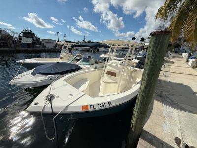 2021 Cobia 22 Center console