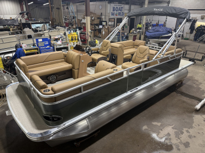 2026 Tahoe Sport 2180 Quad Lounge & Honda 4-Stroke EFI