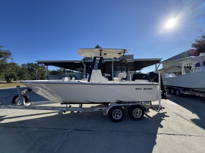 2026 Sea Born LX231 Center Console ES