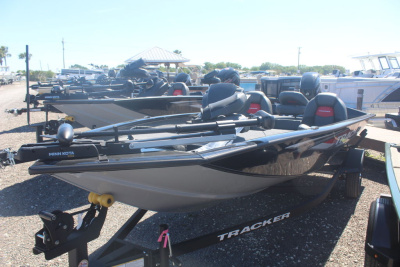 2025 Tracker Pro Team™ 175