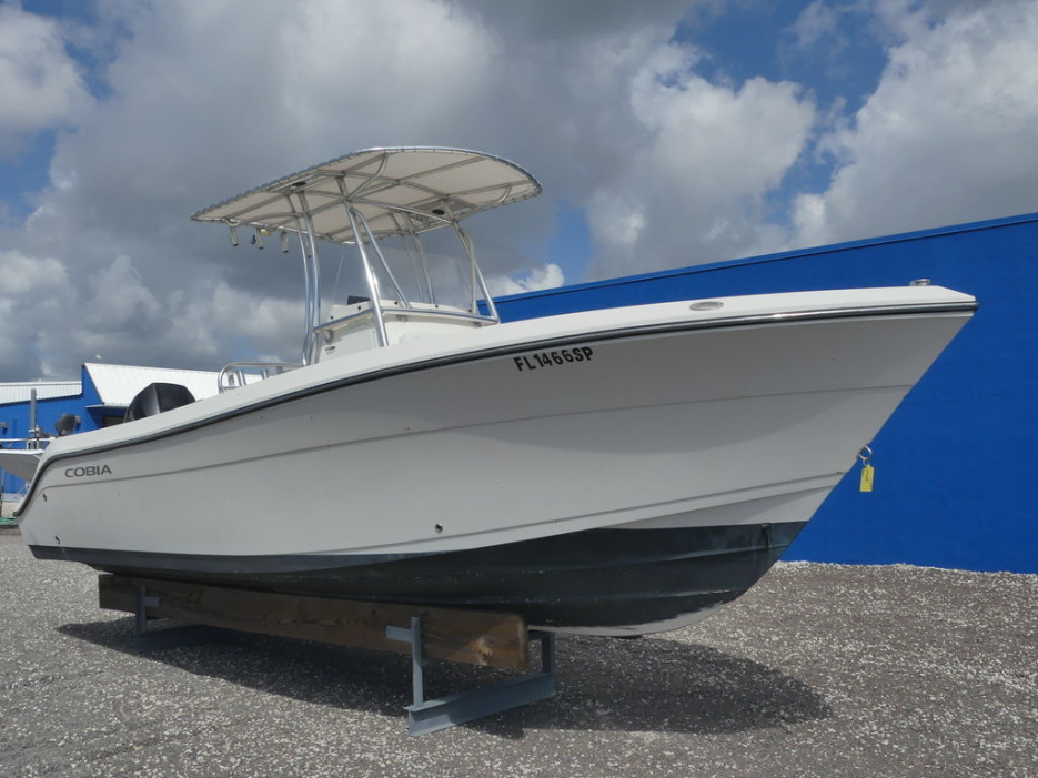 2020 Cobia 237CC - For Sale at Lake Placid, FL 33852 - ID 598569