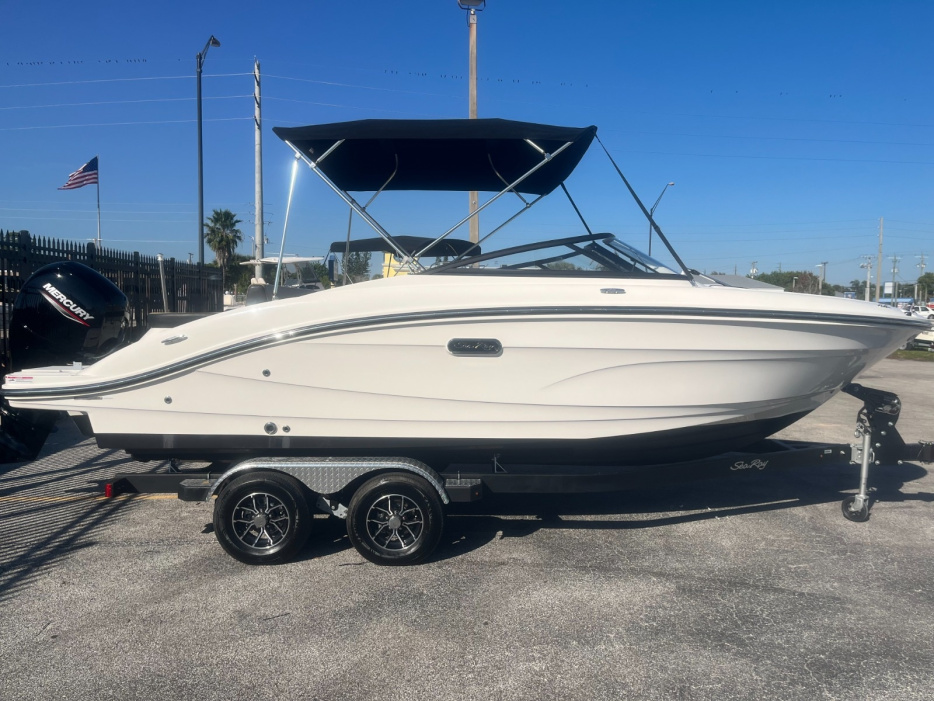 2024 Sea Ray 210 SPX - For Sale at Merritt Island, FL 32952 - ID 598714