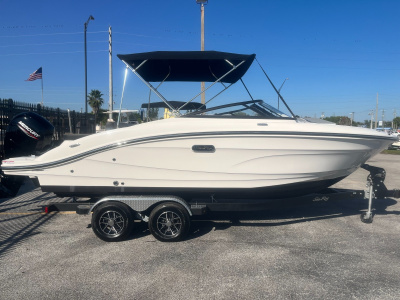 2024 Sea Ray 210 SPX