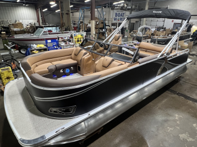 2026 Tahoe LTZ 2385 Swingback (VRB) Windshield Tritoon & Honda 4-Stroke EFI