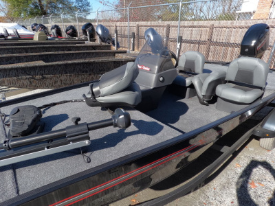 2026 Tracker BASSTRKCLXL 26