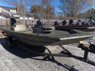 2026 Tracker T1754SC 26