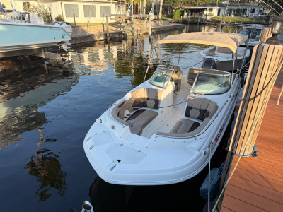 2021 Hurricane 220 Sundeck