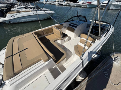 2024 Bayliner VR6 OB