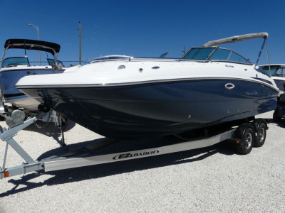 2025 Hurricane SunDeck 2400 OB