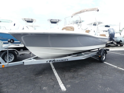 2025 Pioneer Islander 180