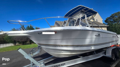 2003 Wellcraft 250 Fisherman