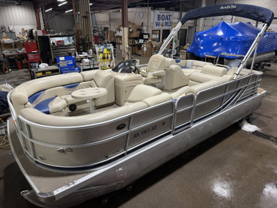 2011 South Bay 722 Rear Lounge Pontoon & Yamaha 90HP 4-Stroke EFI