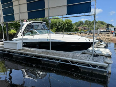 2019 Monterey 335 Sport Yacht