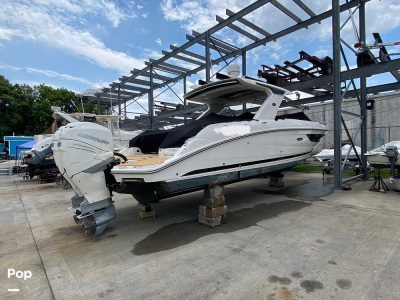 2020 Sea Ray SLX 350 Outboard