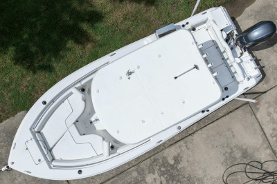 2017 Sea Hunt 225 Ultra