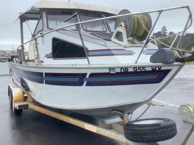 1997 Fish Rite 213 FC