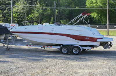 2005 Chaparral Sunesta 252