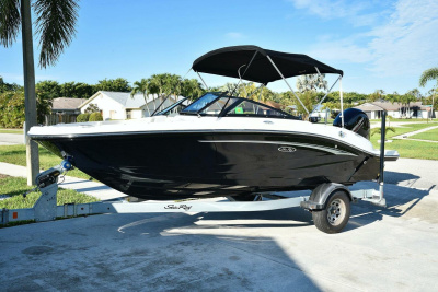 2020 Sea Ray SPX 190