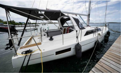 2017 Beneteau null