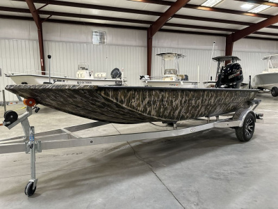 2026 Avid Boats 18 Commander