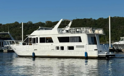 1996 Skipperliner 560 Coastal Cruiser