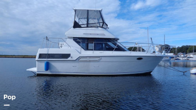 1992 Carver 300 Aft Cabin