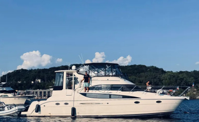 2004 Meridian 459 Motoryacht