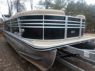 2018 Harris Sunliner 220