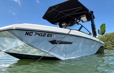 2022 Nautique G23